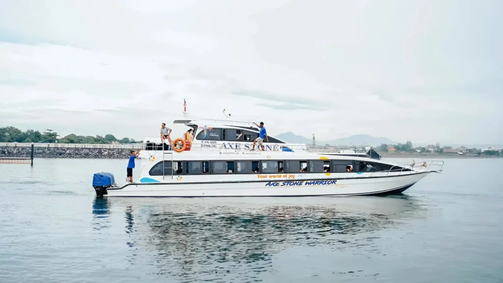 Axe Stone Wariors is Fast Boat Sanur to Nusa Penida crossing by Axe Stone Fast Cruise, completing the journey from Sanur Harbour to Banjar Nyuh Harbour in just 30-35 minutes
